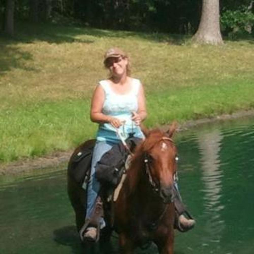 Meet your Posher, Julie